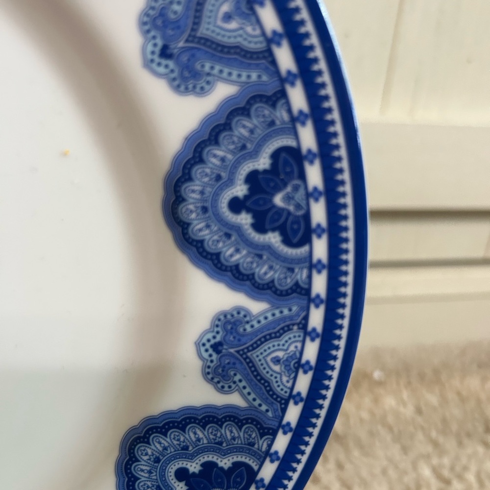 Vera Bradley Blue and White Ceramic Dinner Plate - Picture 4 of 7